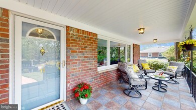 11 Saint Michaels Way, Baltimore, MD 21212 - photo 4