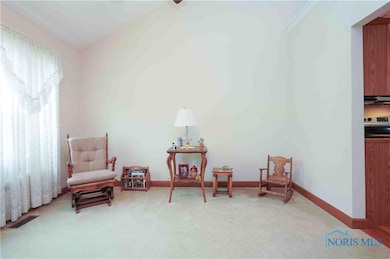 1422 Fox Hound Dr, Findlay, OH 45840 - photo 6