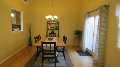 27 Lamplighter Ln unit 27, South Easton, MA 02375 - photo 6