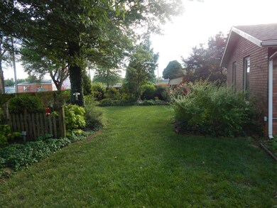 306 W Aven Ave, Nixa, MO 65714 - photo 5