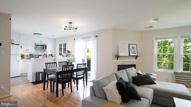 12940B Grays Pointe Rd unit B, Fairfax, VA 22033 - photo 6