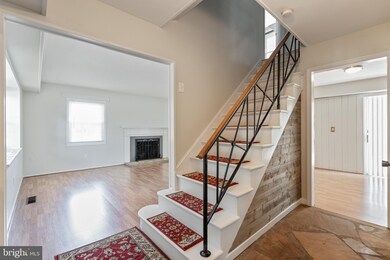 12718 Haskell Ln, Bowie, MD 20716 - photo 5