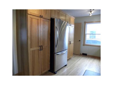 1411 9th St NW, Cedar Rapids, IA 52405 - photo 5