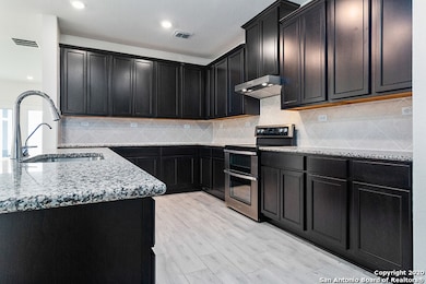 5112 Devanado Way, San Antonio, TX 78261 - photo 4