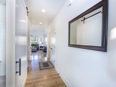 1502 NE 17th Ave, Canby, OR 97013 - photo 6