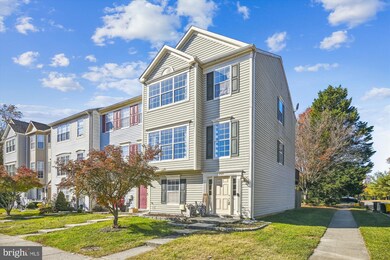 2571 Ambling Cir unit 49, Crofton, MD 21114 - photo 3