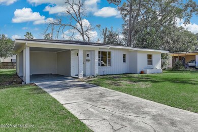 1627 Hazelhurst Dr, Jacksonville, FL 32216 - photo 3