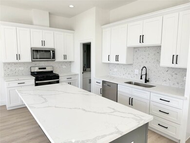 4631 Balkin St, Houston, TX 77021 - photo 2