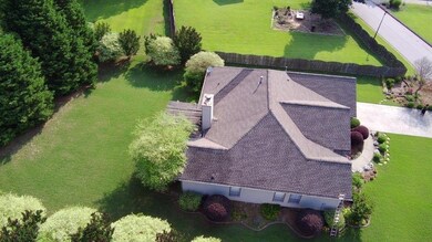 Aerial view of property and surrounding area
