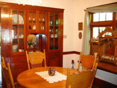 Dining Room Built-ins