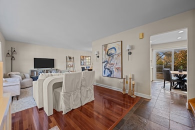 unlisted-address, Naperville, IL 60565 - photo 4