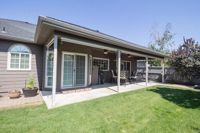 783 Meadowbrook Dr, Central Point, OR 97502 - photo 7