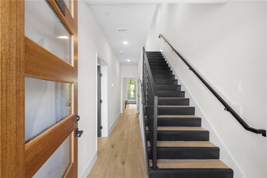 2539 E Villa Maria Rd unit 11D, Bryan, TX 77802 - photo 4