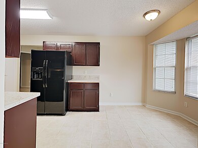 8126 Pineverde Ln, Jacksonville, FL 32244 - photo 6