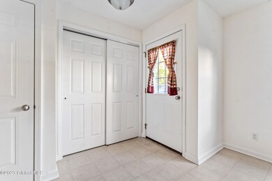 2000 Curry Rd unit 25, Schenectady, NY 12303 - photo 4