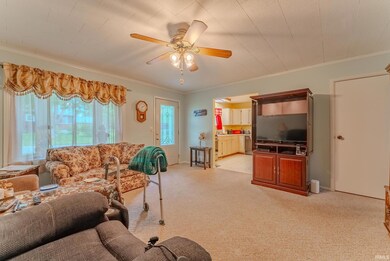 105 Sheridan St, Wabash, IN 46992 - photo 2