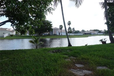 13936 Langley Place, Davie, FL 33325 - photo 4