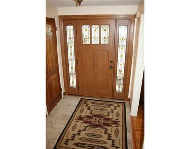 Entry/Foyer. Setting a welcoming tone of comfort a