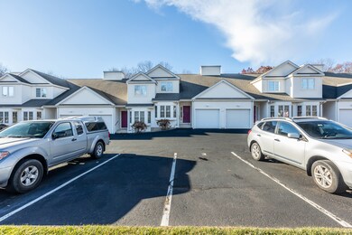 244 Oakland St unit E, Manchester, CT 06042 - photo 2