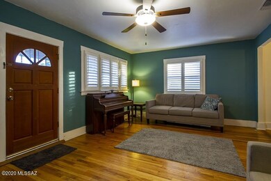 LR wood shutters
