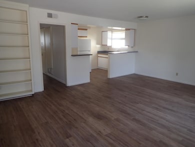 Dining Rm