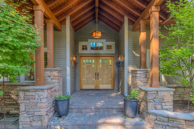 2521 NW Coe Ct, Bend, OR 97701 - photo 3