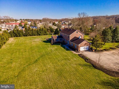 520 Lakeview Dr, Swedesboro, NJ 08085 - photo 3