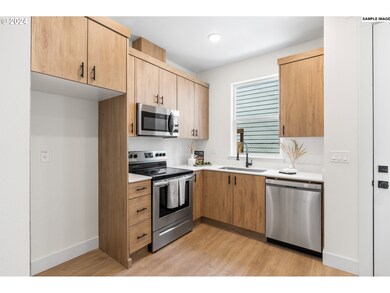 6645 N Fessenden St unit 9, Portland, OR 97203 - photo 3