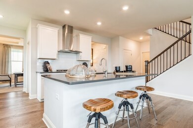 313 West Point Cir, Algonquin, IL 60102 - photo 5