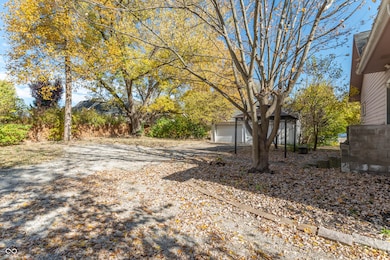 3136 E Edgewood Ave, Indianapolis, IN 46227 - photo 3