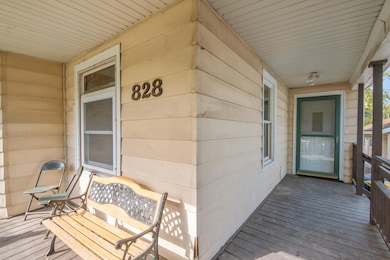 828 Mather St, Green Bay, WI 54303 - photo 5