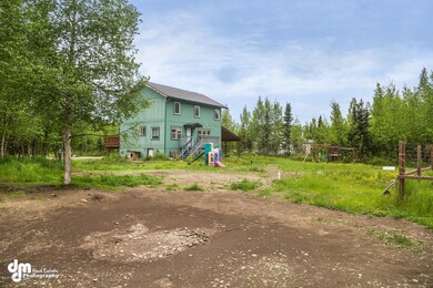 4165 N Farm Fields Place-large-031-9-Bac