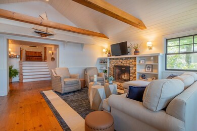 102 Pine St, Castleton, VT 05735 - photo 6