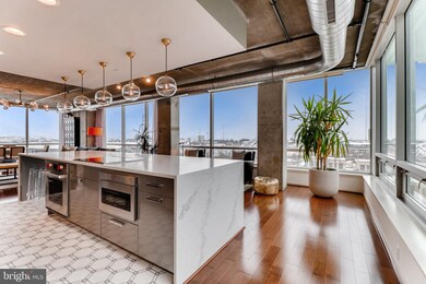 Silo Point unit 618, Baltimore, MD 21230 - photo 3