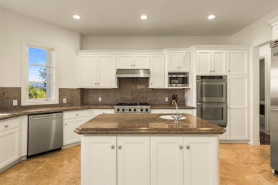 12986 Macdonald Dr, Ojai, CA 93023 - photo 6