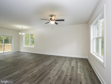 46 Holly Way, Colonial Beach, VA 22443 - photo 4