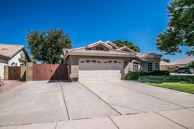 1610 Cindy St-2