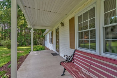 388 E Hightower Rd, Sutherlin, VA 24594 - photo 5