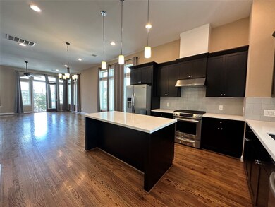 1226 Thompson St, Houston, TX 77007 - photo 5