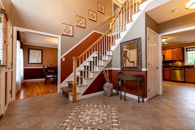 16 Buckingham Dr, Londonderry, NH 03053 - photo 2