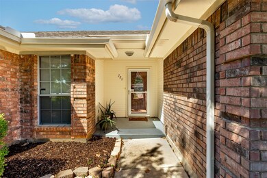 721 Arledge St, Azle, TX 76020 - photo 3