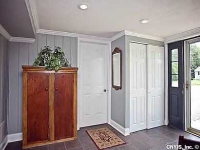Foyer.