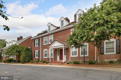 4415 36th St S unit A1, Arlington, VA 22206 - photo 2