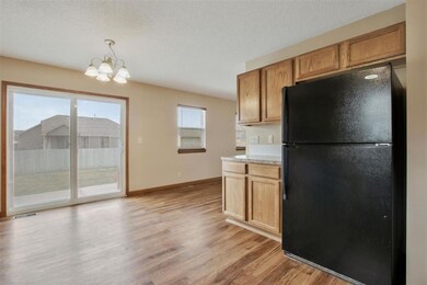 633 S Longbranch Dr, Maize, KS 67101 - photo 7
