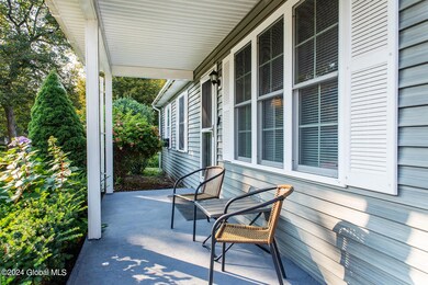 18 Edgewater Place, Glens Falls, NY 12801 - photo 2