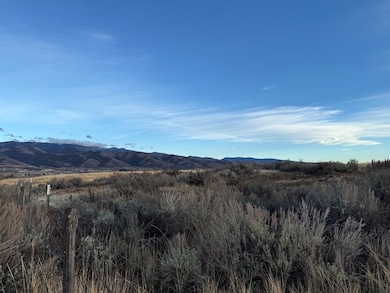 32 AC Deer Loop, Council, ID 83612 - photo 2