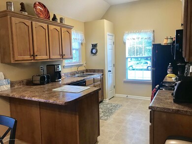 OPEN KITCHEN