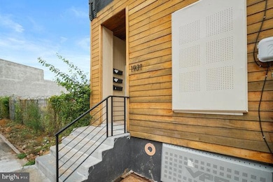 1931 N 31st St, Philadelphia, PA 19121 - photo 3