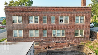 209 S 4th St, Council Bluffs, IA 51503 - photo 6