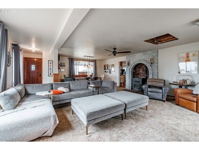 22141 Powerline Rd, Harrisburg, OR 97446 - photo 7